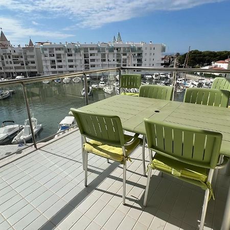 Precioso Piso Con Vista Al Canal Y Piscina En Roses Av-69 Eksteriør billede